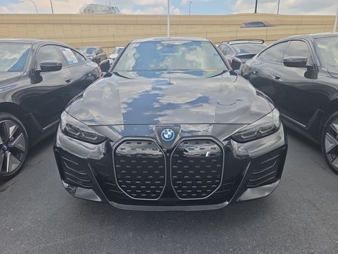 Used 2023 BMW i4 eDrive40 w/ M Sport Package RWD image 2