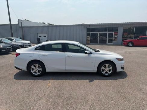 Used 2024 Chevrolet Malibu LS w/ Driver Confidence Package FWD image 7