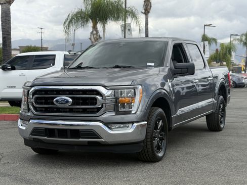 Used 2021 Ford F150 XLT w/ Equipment Group 302A High RWD image 4