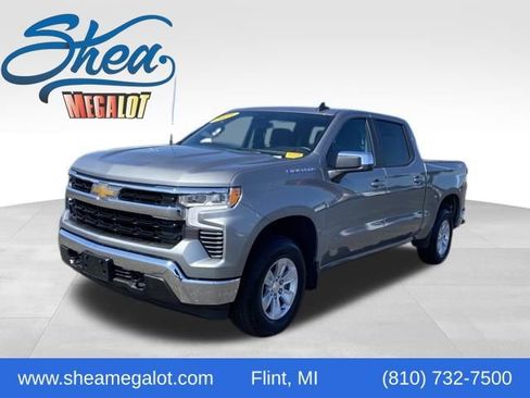 Used 2025 Chevrolet Silverado 1500 LT image 1
