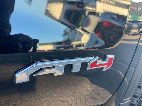 Used 2024 GMC Sierra 1500 AT4 w/ Technology Package AWD/4WD image 35