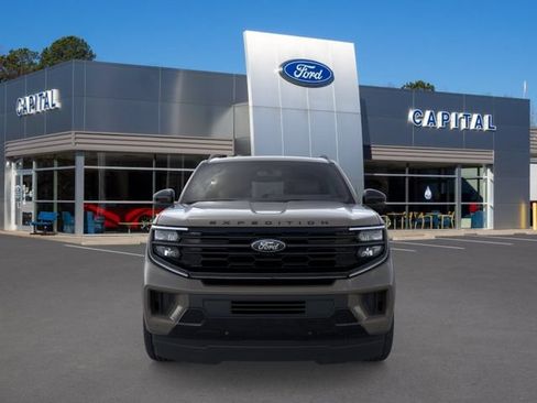 New 2026 Ford Expedition Platinum w/ Stealth Performance Package AWD/4WD image 6