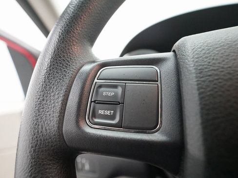 Used 2013 Dodge Grand Caravan American Value Package image 17