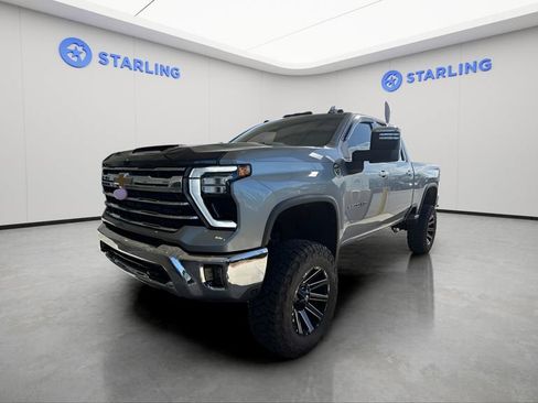 Used 2024 Chevrolet Silverado 2500 LTZ AWD/4WD image 1