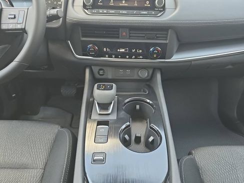 New 2026 Nissan Rogue SV FWD image 3