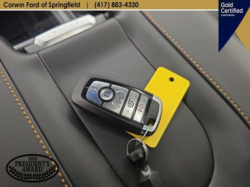 Used 2026 Ford Expedition Tremor AWD/4WD image 33