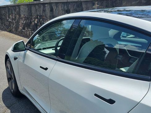 Used 2022 Tesla Model 3 RWD image 23