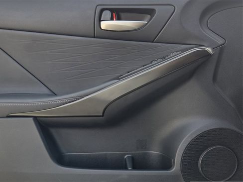 Used 2022 Lexus IS 350 F Sport image 22