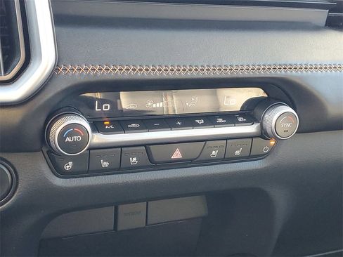 Used 2025 MAZDA CX-50 AWD 2.5 Turbo w/ Weather Package image 27