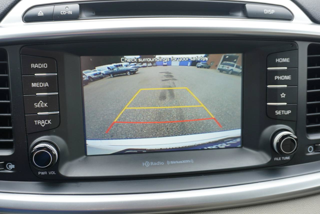 Used 2019 Kia Sorento EX FWD image 17