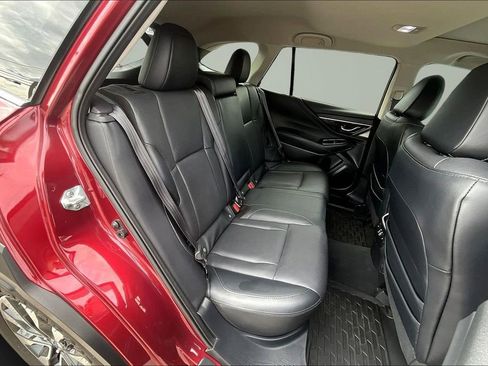 Used 2024 Subaru Outback Limited image 25