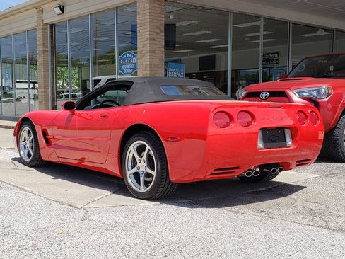 Used 2002 Chevrolet Corvette Convertible w/ Preferred Equipment Group2 RWD image 3
