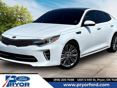 Used 2016 Kia Optima SX w/ Chrome Wheel Package