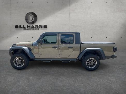 Used 2020 Jeep Gladiator Mojave w/ Cold Weather Group AWD/4WD image 8