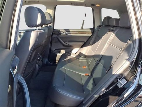 Used 2017 BMW X3 xDrive28i image 9