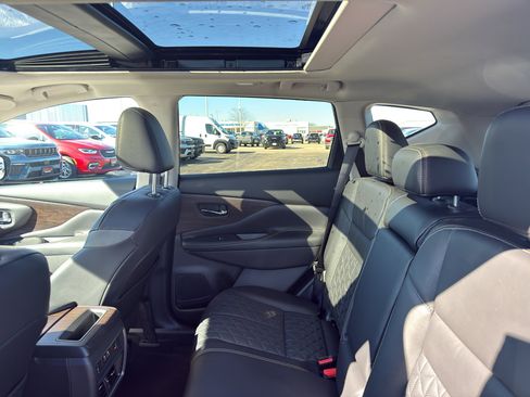 Certified 2024 Nissan Murano Platinum w/ Cargo Package image 33