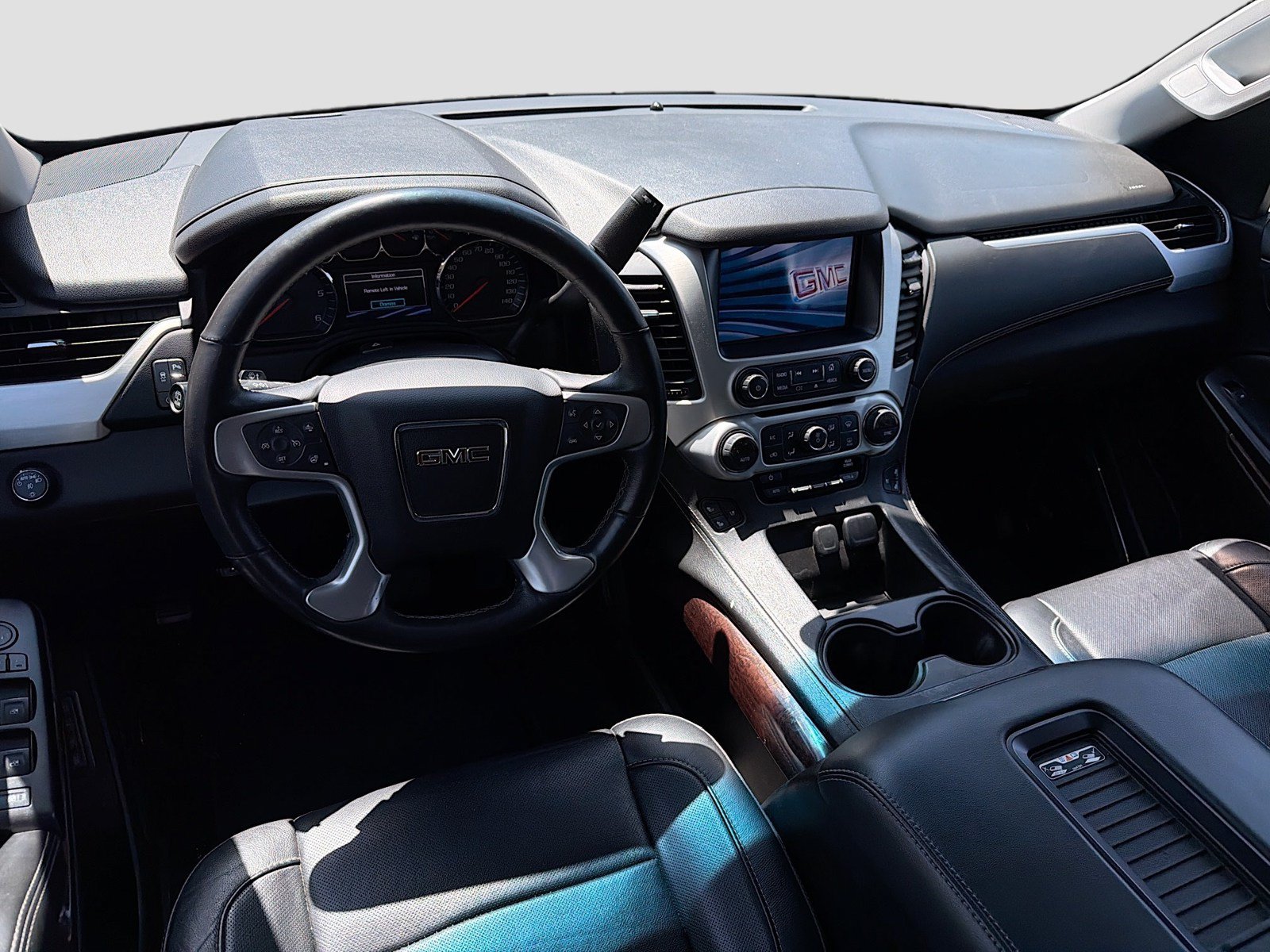 Used 2017 GMC Yukon SLT RWD image 15