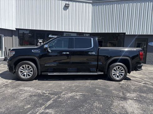 Used 2022 GMC Sierra 1500 Denali w/ Technology Package AWD/4WD image 8