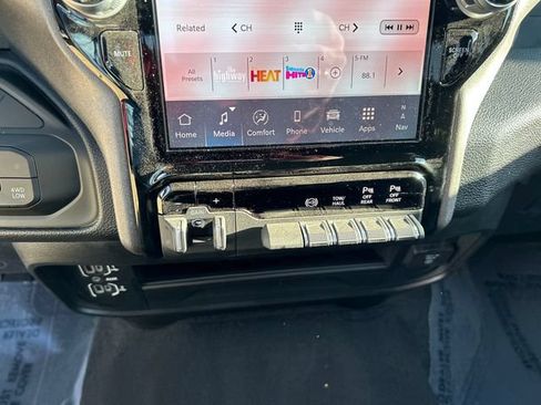 New 2025 RAM 2500 Tradesman AWD/4WD image 27