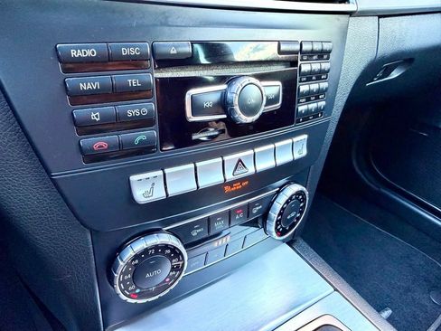 Used 2015 Mercedes-Benz C 250 Coupe image 18