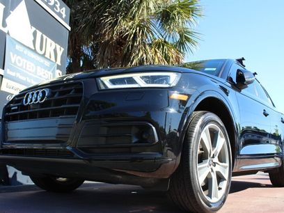 Used 2019 Audi Q5 Prestige w/ Prestige Package