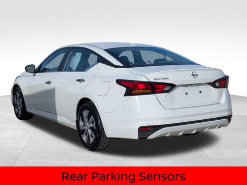 Used 2025 Nissan Altima 2.5 S image 8