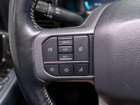 Used 2024 Ford F250 Lariat w/ Chrome Package image 30