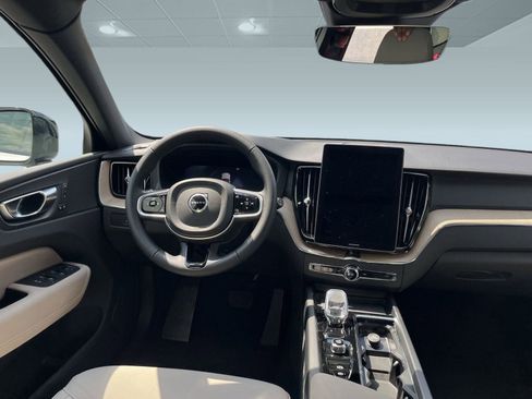 Certified 2026 Volvo XC60 B5 Core image 26