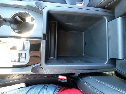 New 2025 Honda Pilot EX-L image 21