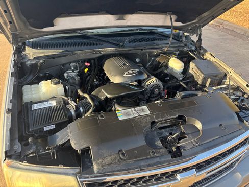 Used 2007 Chevrolet Silverado 1500 LS image 16