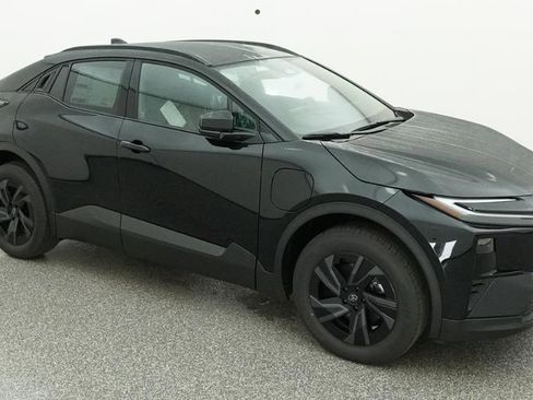 New 2026 Toyota C-HR AWD/4WD image 90