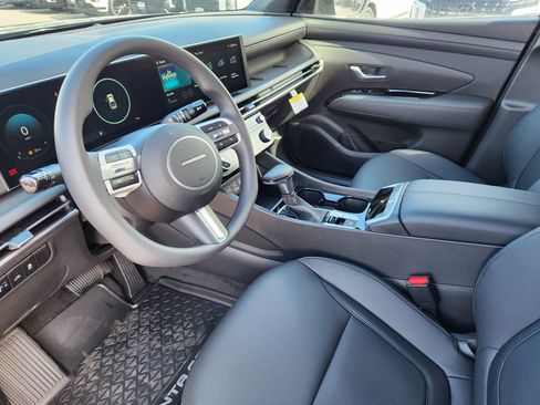 New 2025 Hyundai Santa Cruz SEL image 9