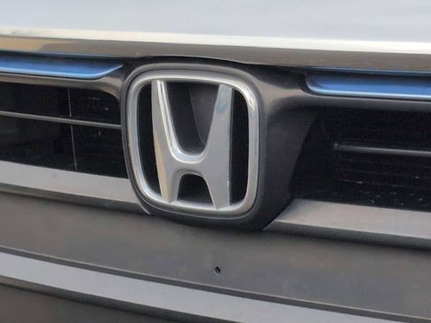 Used 2019 Honda Insight Touring image 12