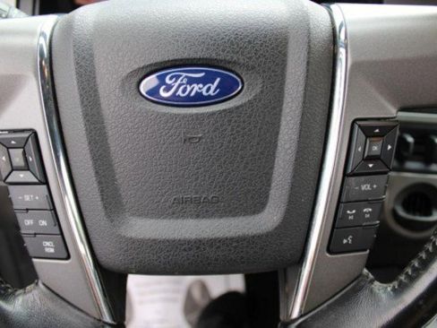 Used 2017 Ford Expedition EL Platinum image 21