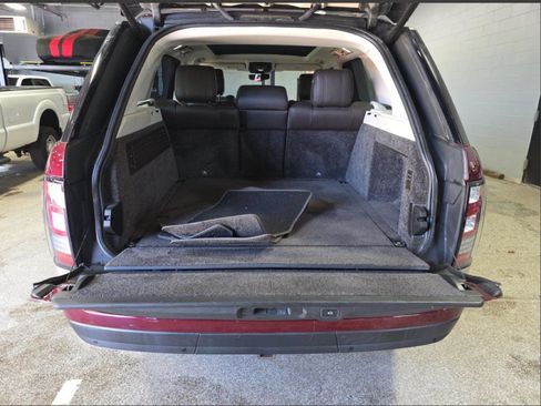 Used 2017 Land Rover Range Rover Supercharged image 18