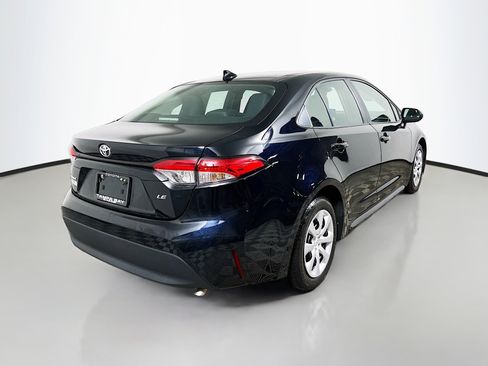 Used 2024 Toyota Corolla LE image 4