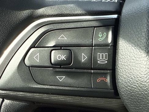 Used 2024 Jeep Grand Cherokee Altitude AWD/4WD image 14