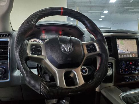 Used 2016 RAM 1500 Laramie w/ Convenience Group image 26