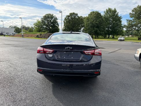 Used 2025 Chevrolet Malibu LT w/ Sport Edition FWD image 5