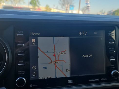 Used 2022 Toyota Tacoma TRD Off-Road w/ TRD Premium Off Road Package image 16