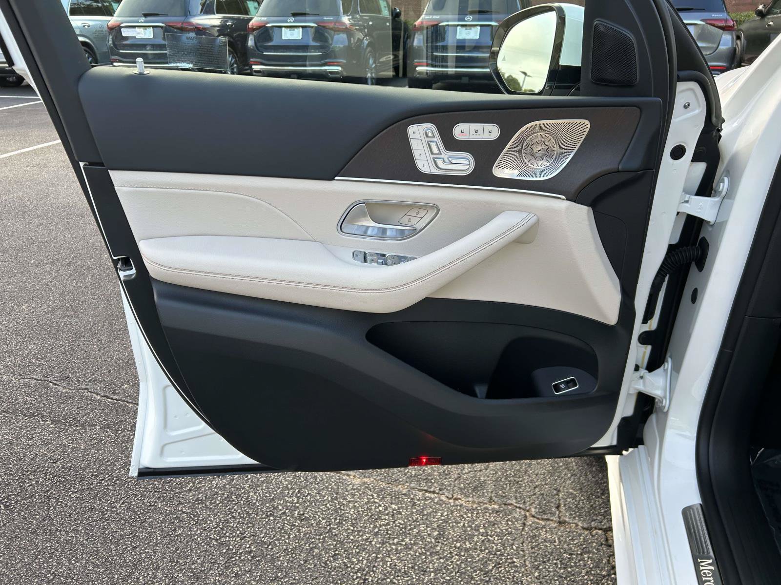 New 2027 Mercedes-Benz GLE 450 4MATIC image 14