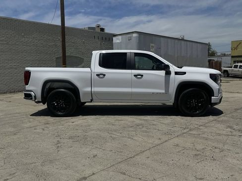 Used 2026 GMC Sierra 1500 Pro w/ Graphite Edition RWD image 35