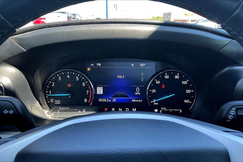 Used 2021 Ford Explorer XLT w/ Equipment Group 202A AWD/4WD image 22