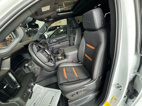 Used 2024 GMC Sierra 1500 AT4 w/ AT4 Premium Package image 21