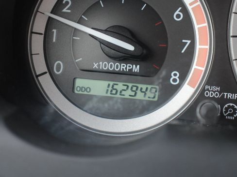 Used 2005 Toyota Sienna XLE FWD image 24