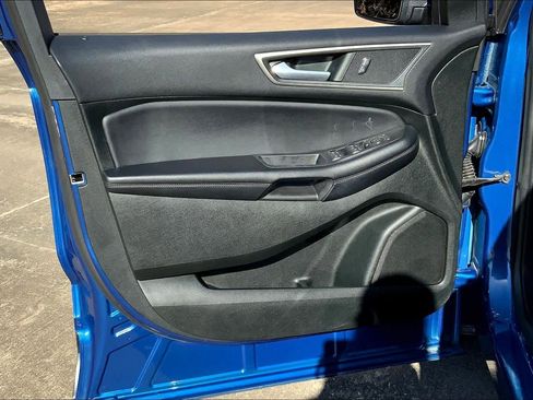 Used 2022 Ford Edge SEL image 20