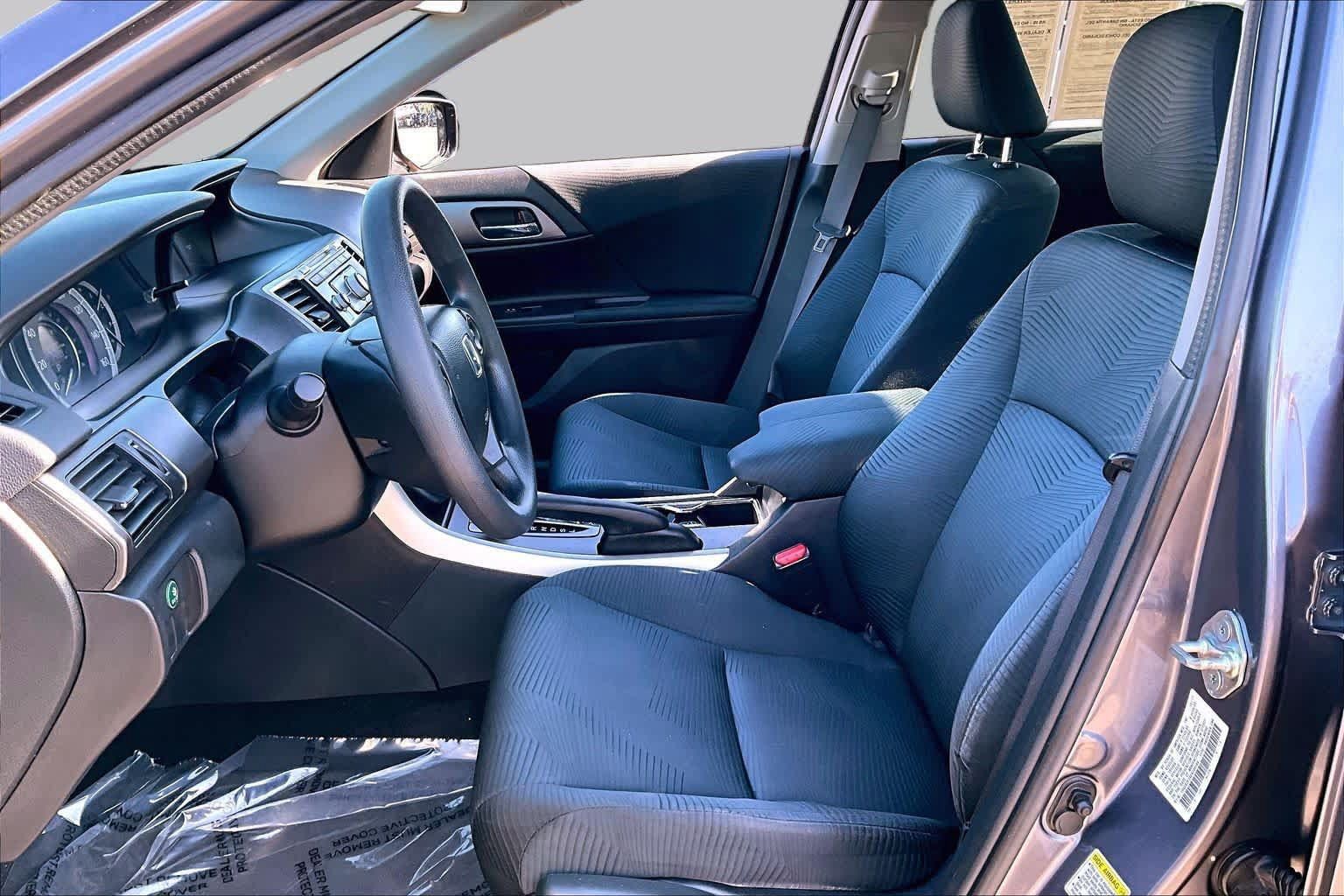 Used 2014 Honda Accord LX image 7