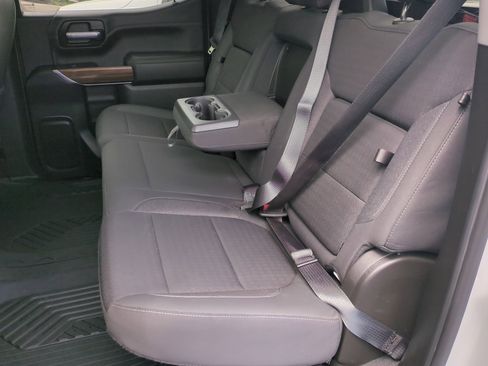 Used 2021 Chevrolet Silverado 1500 LT Trail Boss w/ LPO, Dark Essentials Package AWD/4WD image 23