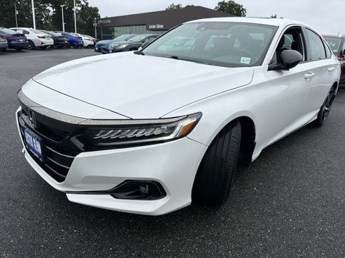 Used 2022 Honda Accord Sport image 5
