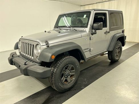 Used 2015 Jeep Wrangler Sport image 5